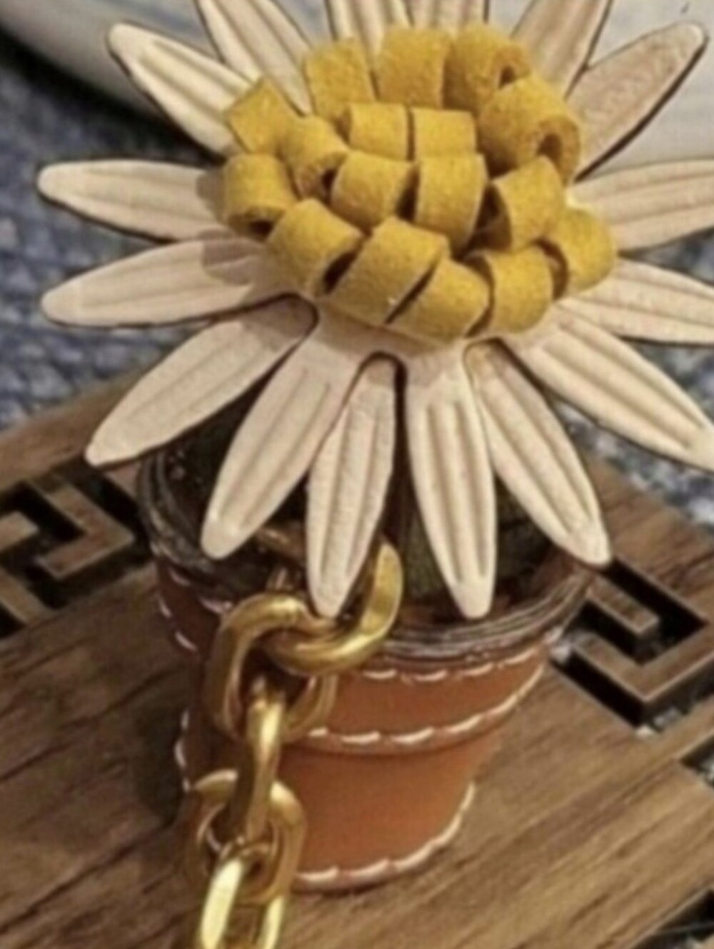 Tory Burch Charm / Keychain